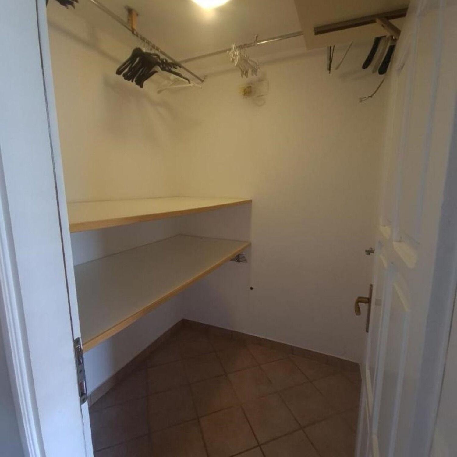 Apartments Berto - 500M To The Beach Rovinj Bagian luar foto