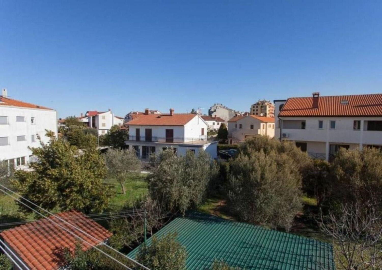 Apartments Berto - 500M To The Beach Rovinj Bagian luar foto